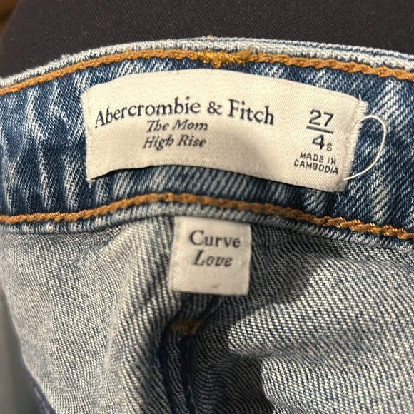 Abercrombie & Fitch The Mom High Rise Curve Love Jeans Size 27/4 - Picture 4 of 7
